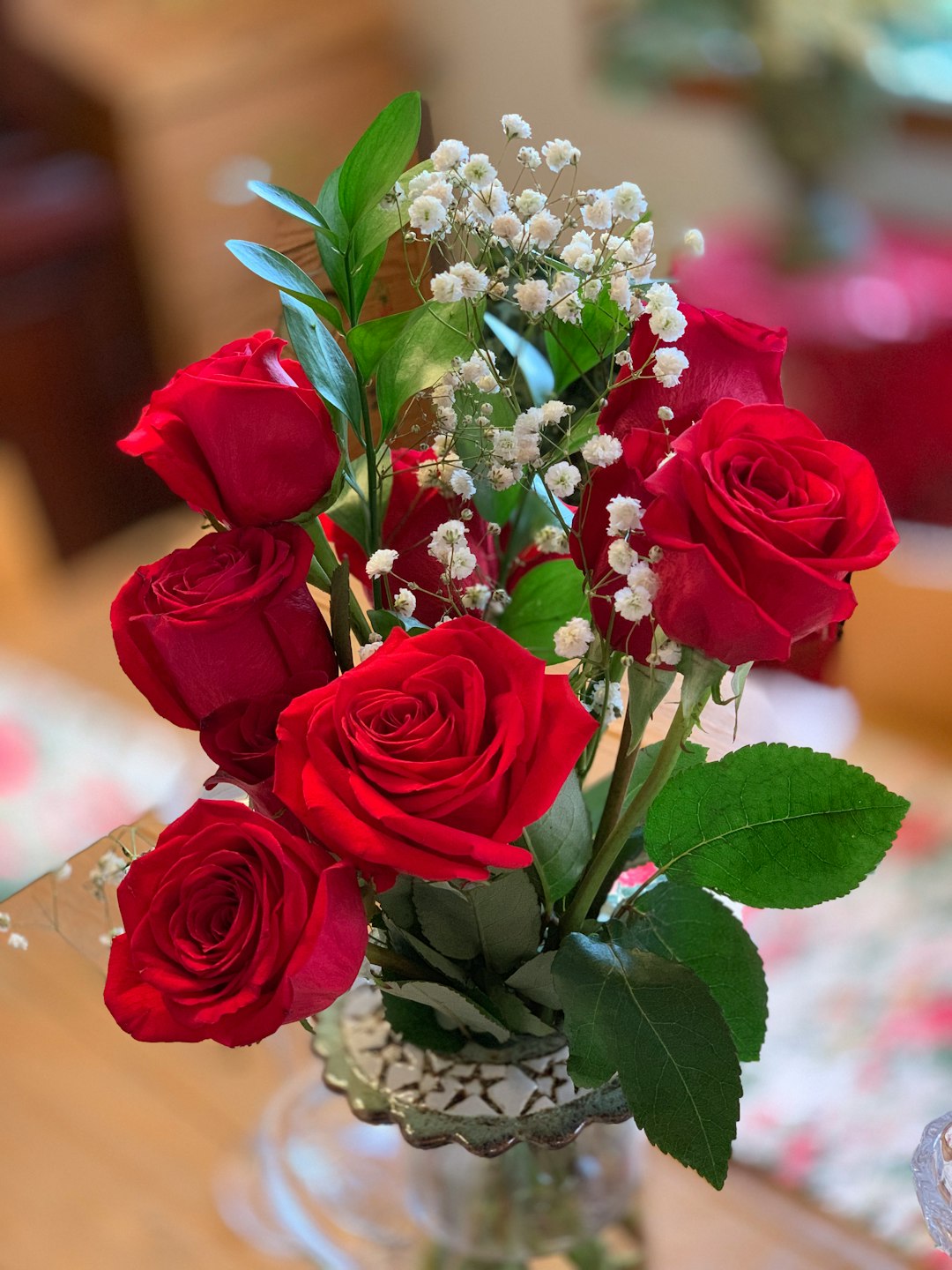 Elegantes Blumenarrangement